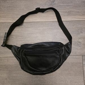 Genuine Leather Fanny Pack Waist Travel Purse Black Soft Made In Mexico 7”X13”